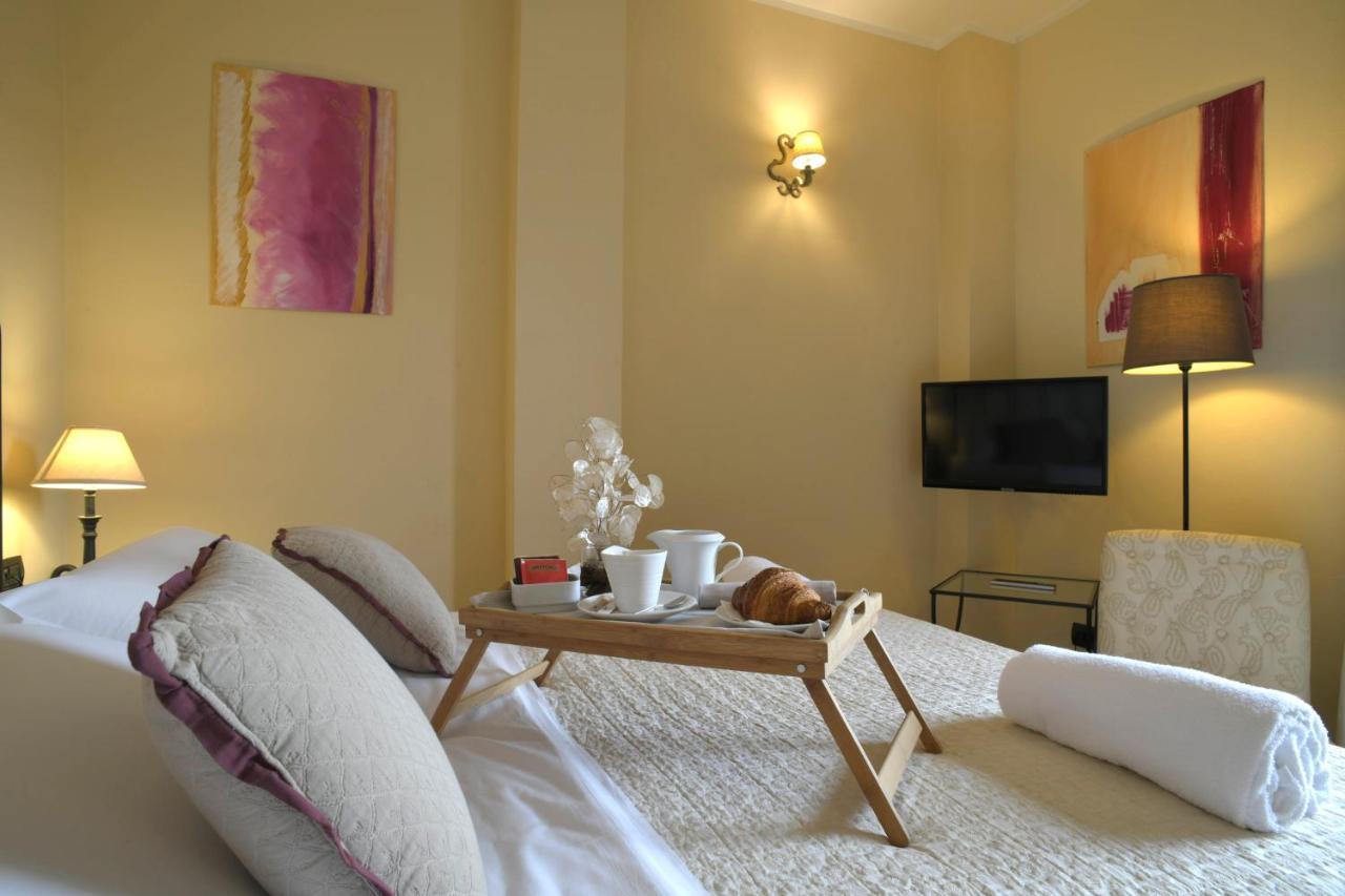 Relais Bella Rosina Pool & Spa La Cassa Eksteriør billede